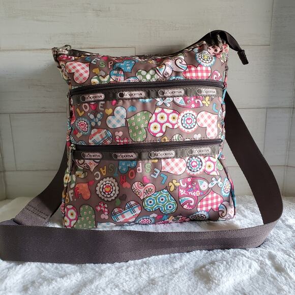 Lesportsac Handbags - Lesportsac 3 Zip Crossbody Bag